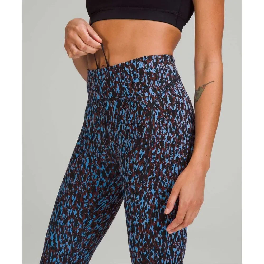 Lululemon Power Thru Tights 25” - size 2
